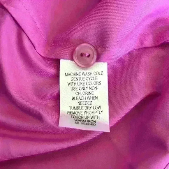 Sunny Leigh Hot Pink Shirt Sleeve Smocked Blouse New w/ Tags Women’s Size Medium - Picture 7 of 8